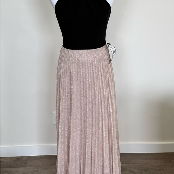 Elegant Formal-Prom Dress by By Betsey & Adam Size 4 NWT Prom Wedding Formal - Picture 2 of 8